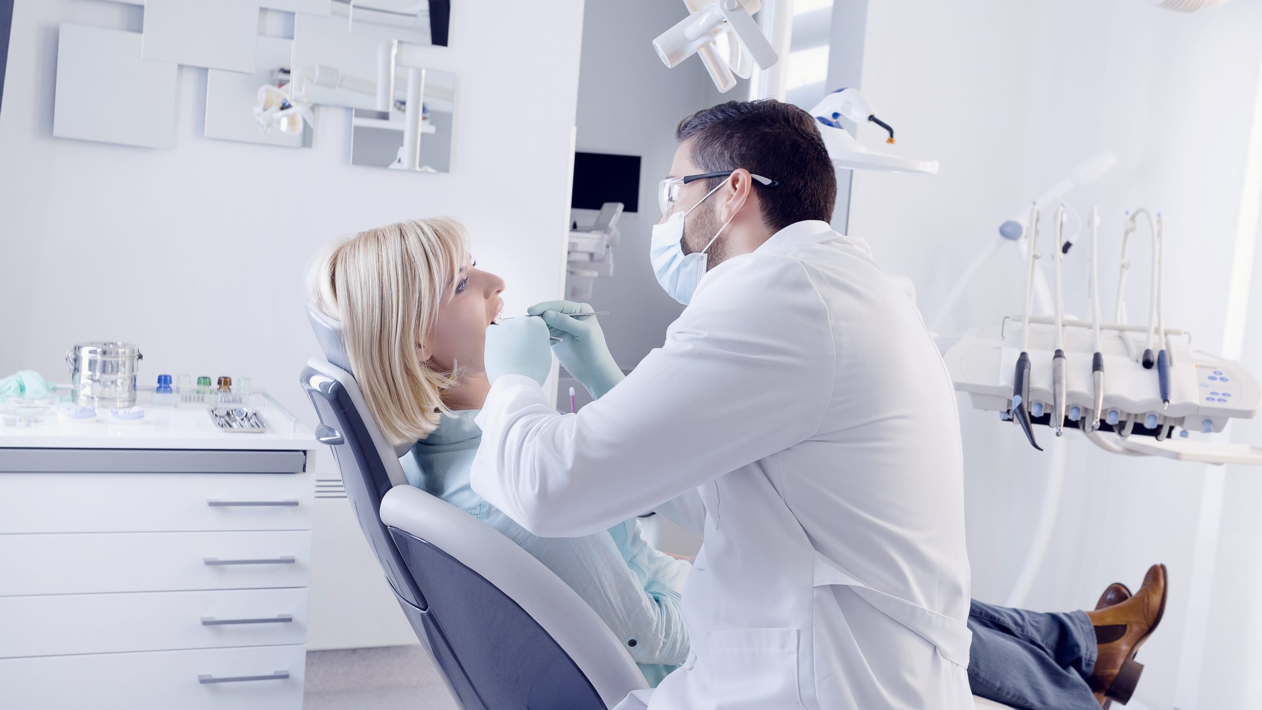 Dentist in Como, MS